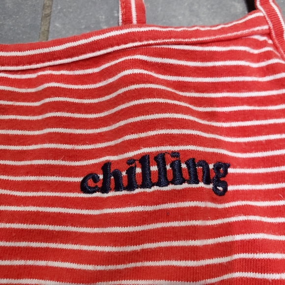 Red tank top - Picture 2 of 3